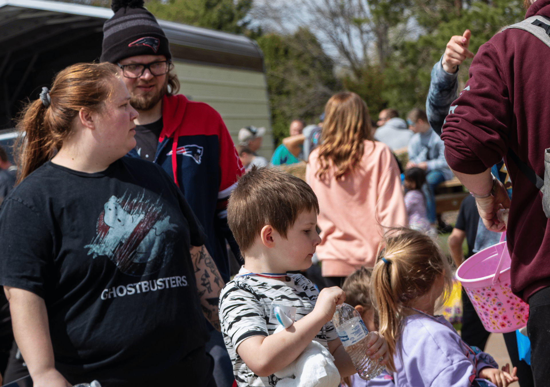 Friends of all ages enjoy a joyful outdoor gathering—welcoming all with hope, laughter, and community. - Muscatine Church of Christ